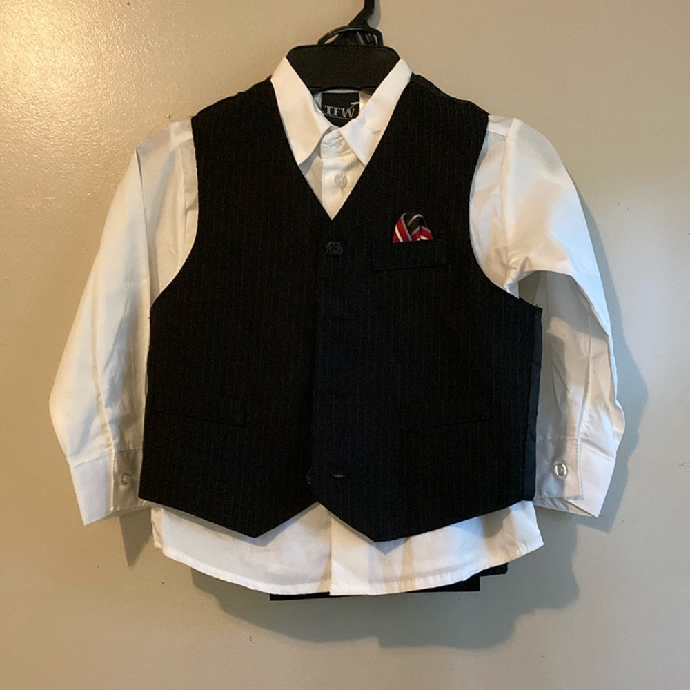TFW Boys Size 5 Reg Shirt, Vest and Pants.